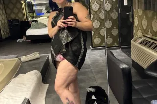 Best noggin around! come see f... - Image 2