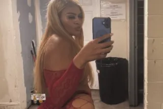 Colombian Baddie 🥰🥰 - Image 2