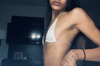 Slim Lightskin PRETTY&PeTiTE 💦💕 AvaiLaBLe ALL Night ‼💋🍭comePLAY with ME 💖👑💦 - Image 4