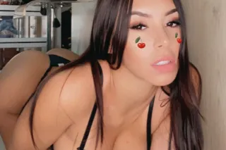 COLOMBIANA Just landed 💦 ANAL, BBJ, GFE if CLEAN!! EXTRAS 🥰💗🙏🥳New girl with a naughty streak 😈💋💸 Ready to tease, please & break the rules 🍑🔥 100% Slutty Girl 🥰🤩🥳 AVAILABLE 24/7 for ALL your needs and desires 😋 - Image 8